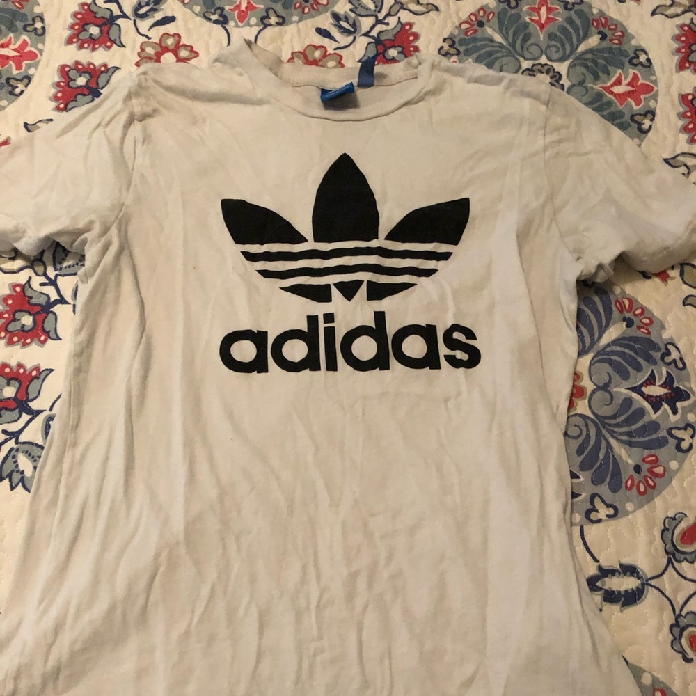 Adidas short sleeve t-shirt